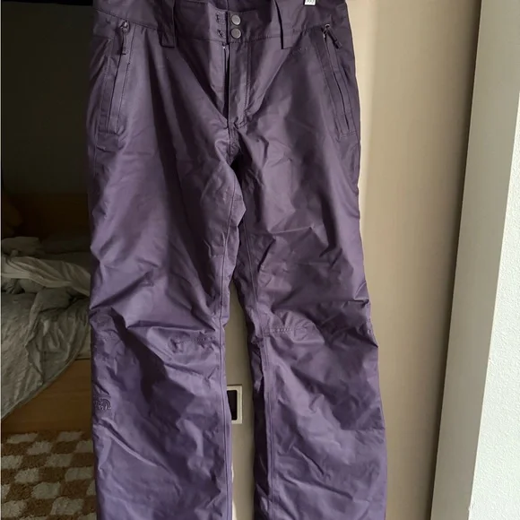 The North Face Women's Deep Purple Snow Pants - Picture 2 of 3